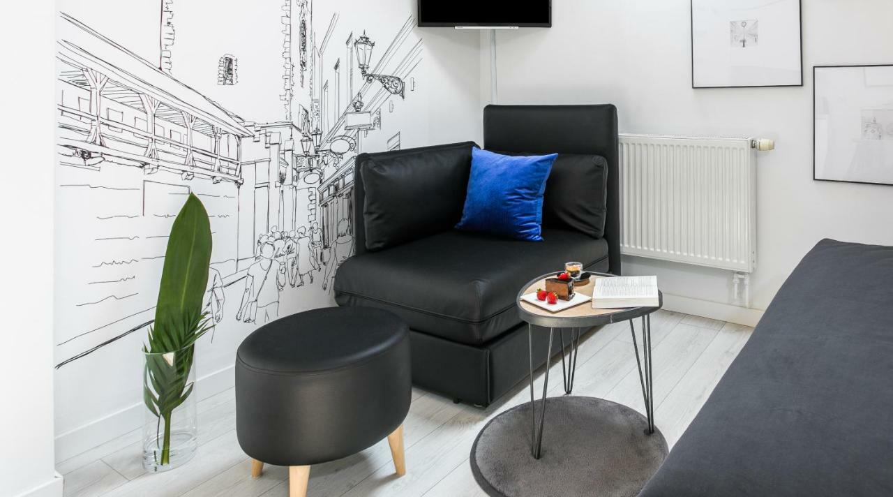 Terminal Krakow - Studio Apartments Next To The Main Square Esterno foto